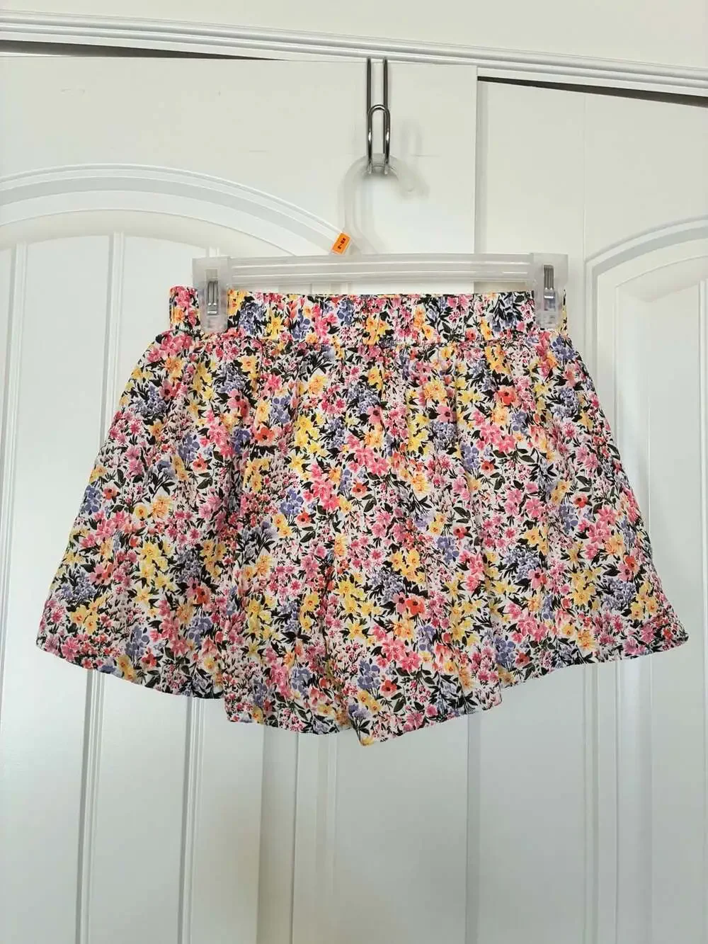 Old Navy Girls Floral Print Elastic Waist Ruffle Skort Size L 10-12